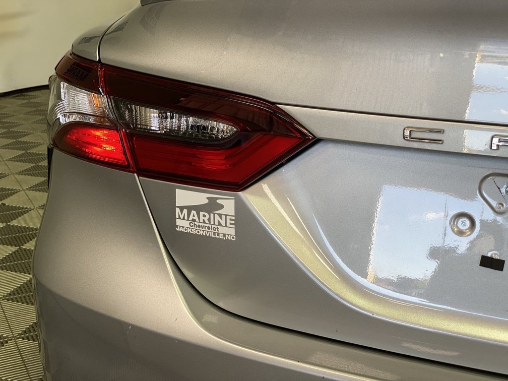 Used 2024 Toyota Camry SE w/ Convenience Package FWD image 37