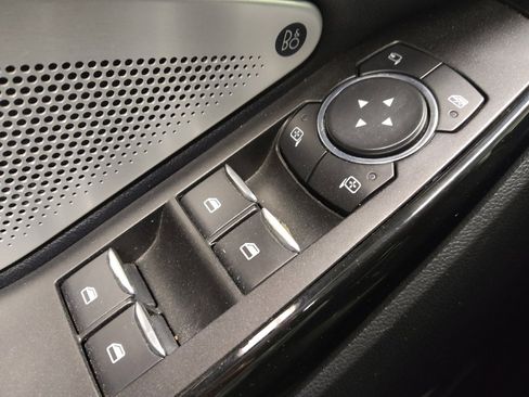 Used 2021 Ford Explorer ST w/ Equipment Group 401A image 27