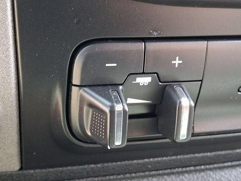 Used 2014 RAM 1500 Express AWD/4WD image 26