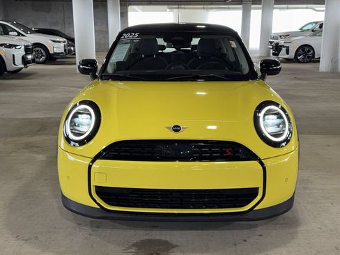 Used 2025 MINI Cooper S FWD image 3