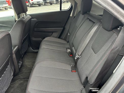 Used 2017 Chevrolet Equinox LT w/ Convenience Package FWD image 12