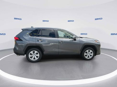 Used 2023 Toyota RAV4 LE FWD image 9