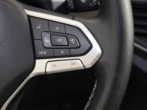 Used 2021 Volkswagen Atlas SE image 37