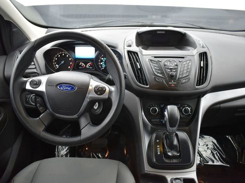 Used 2016 Ford Escape SE image 14