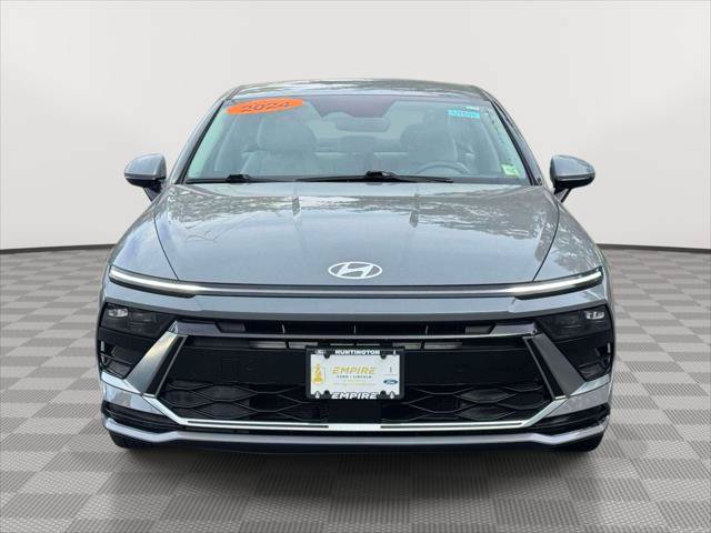 Used 2024 Hyundai Sonata SEL FWD image 2