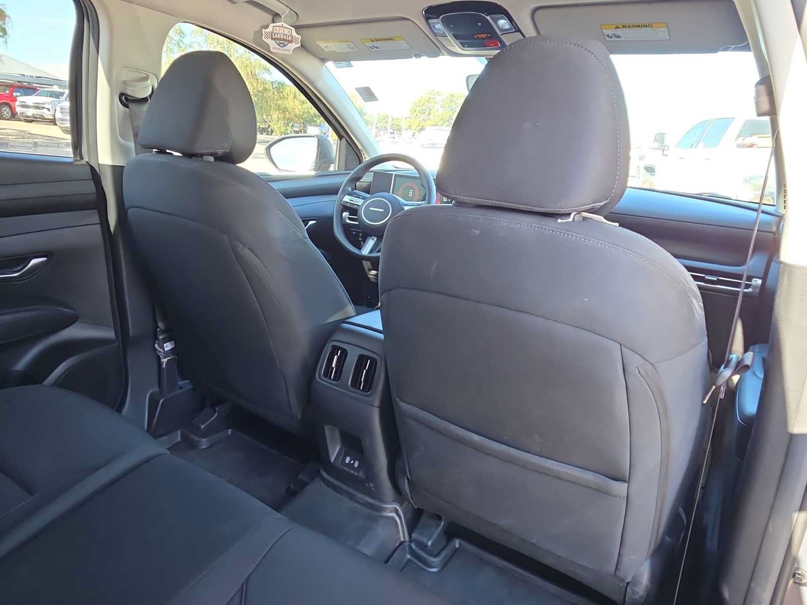 Used 2025 Hyundai Tucson SEL FWD image 16