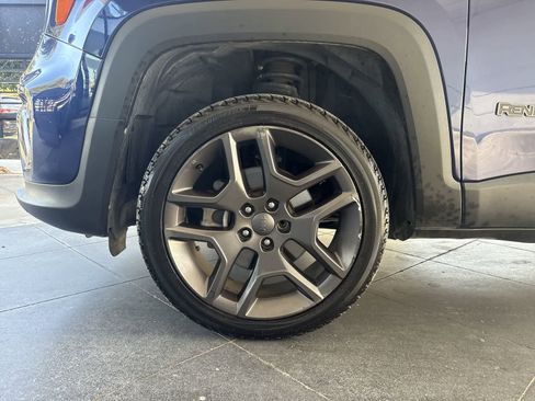 Used 2020 Jeep Renegade Altitude image 8