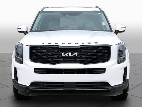 Used 2022 Kia Telluride EX w/ EX Premium Package AWD/4WD image 4