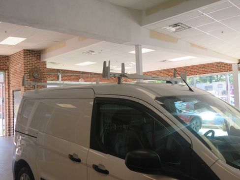 Used 2020 Ford Transit Connect XL image 63