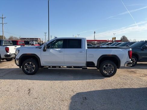 New 2026 GMC Sierra 2500 SLT w/ SLT Premium Package image 3
