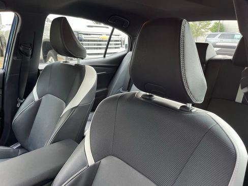 Used 2025 Toyota Camry SE w/ Multimedia Upgrade Package FWD image 23