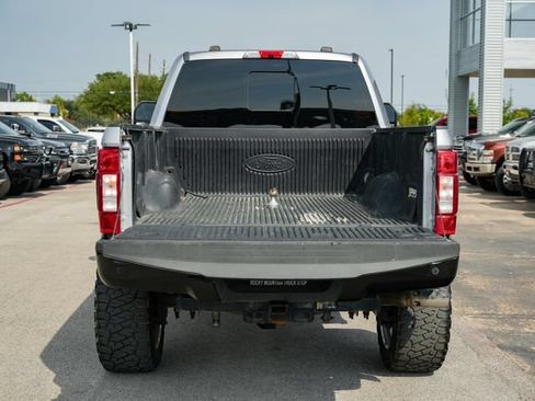 Used 2022 Ford F250 Lariat w/ Chrome Package AWD/4WD image 10