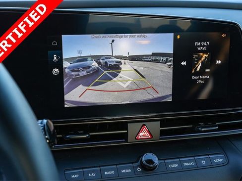 Certified 2025 Hyundai Elantra SEL image 28