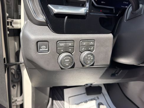 Used 2026 Chevrolet Silverado 1500 RST w/ RST All Star Premium Package AWD/4WD image 19