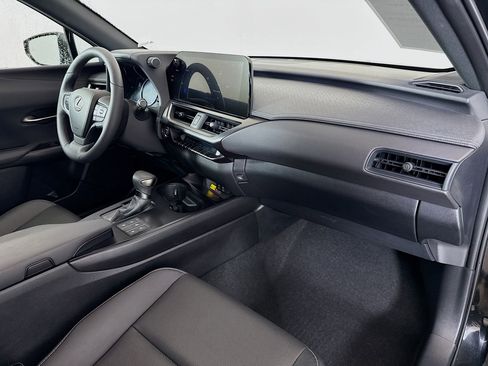 Used 2023 Lexus UX 250h AWD w/ Premium Package image 27