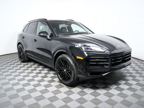 New 2026 Porsche Cayenne image 22