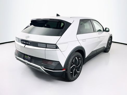 Used 2024 Hyundai Ioniq 5 SEL RWD image 9