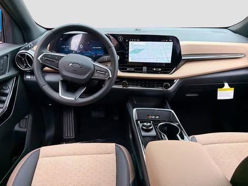 New 2026 Chevrolet Equinox ACTIV w/ Safety and Technology Package AWD/4WD image 24