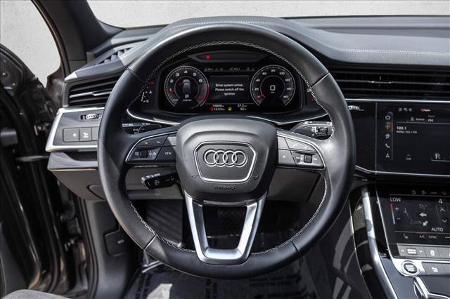 Certified 2025 Audi Q7 2.0T Premium w/ Convenience Package AWD/4WD image 13