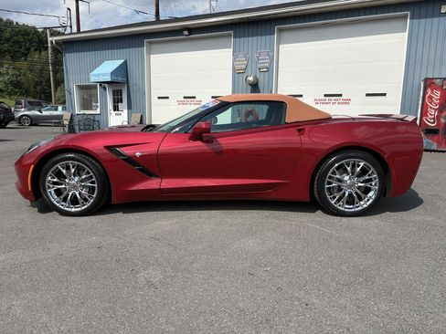 Used 2014 Chevrolet Corvette Stingray Convertible w/ 2LT Preferred Equipment Group RWD image 2