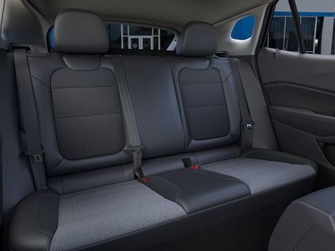 New 2026 Chevrolet Trax LT FWD image 17