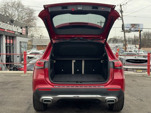 Used 2021 Mercedes-Benz GLA 250 GLA 250 4MATIC SUV image 29