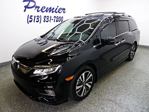 Used 2018 Honda Odyssey Elite image 1