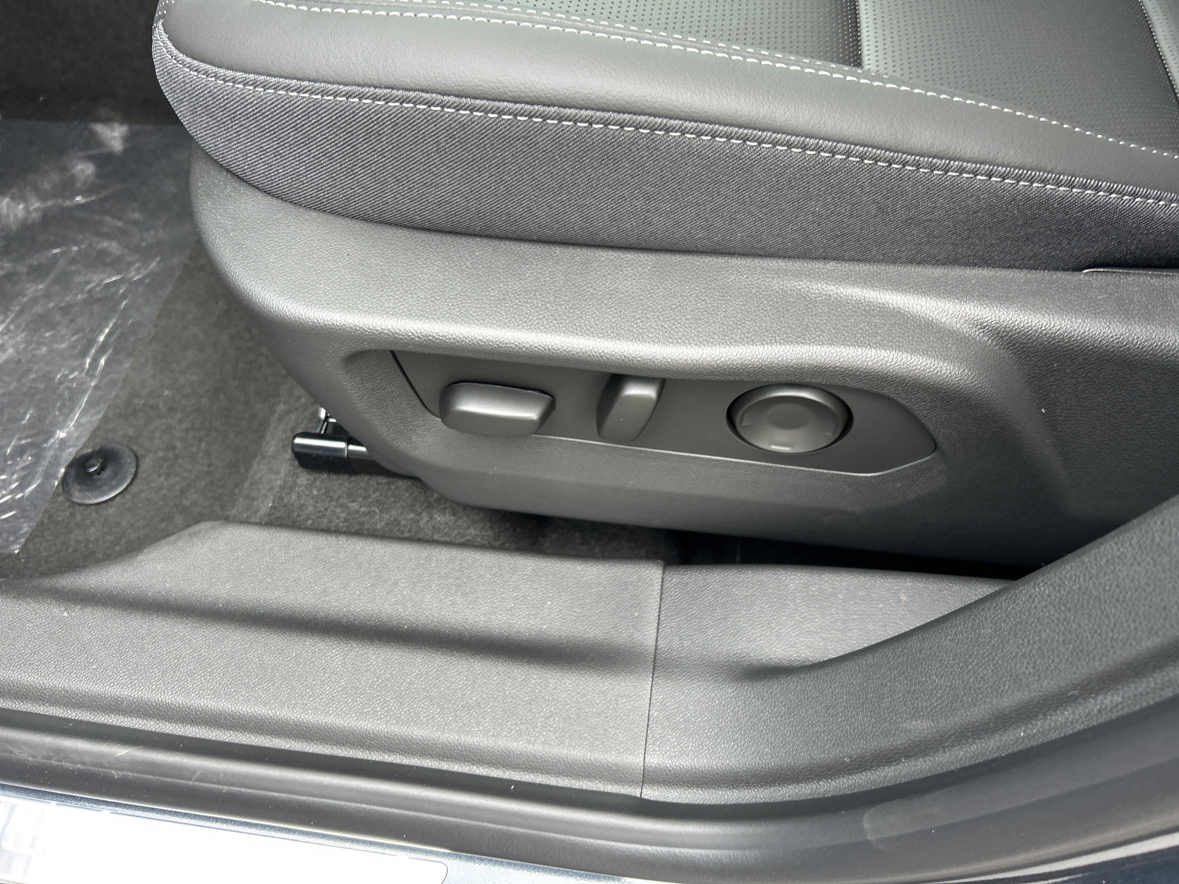 New 2026 Buick Envision Preferred AWD/4WD image 22
