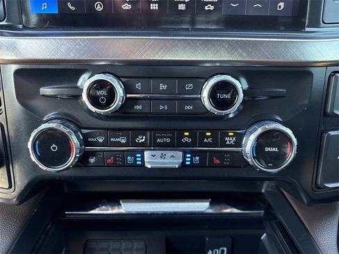 Used 2023 Ford F350 King Ranch w/ Chrome Package image 19