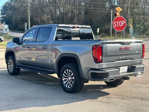 Used 2021 GMC Sierra 1500 AT4 w/ AT4 Premium Package image 5