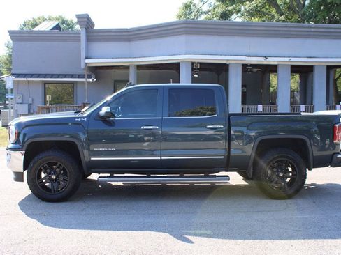 Used 2017 GMC Sierra 1500 SLT AWD/4WD image 4
