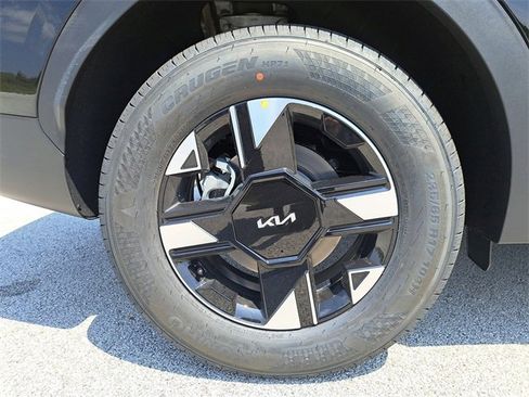 New 2026 Kia Sportage LX w/ LX Convenience Package image 5