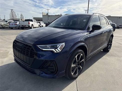 Certified 2025 Audi Q3 2.0T Premium Plus w/ Premium Plus Package image 3