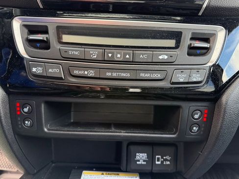 Used 2021 Honda Passport Elite image 14