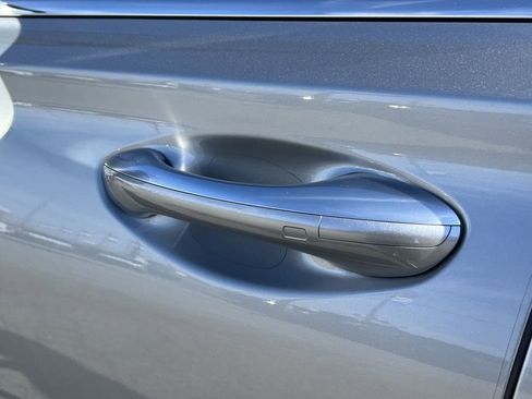 Used 2023 Hyundai Santa Fe SEL image 34