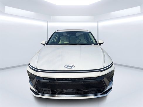 New 2025 Hyundai Sonata SEL image 8