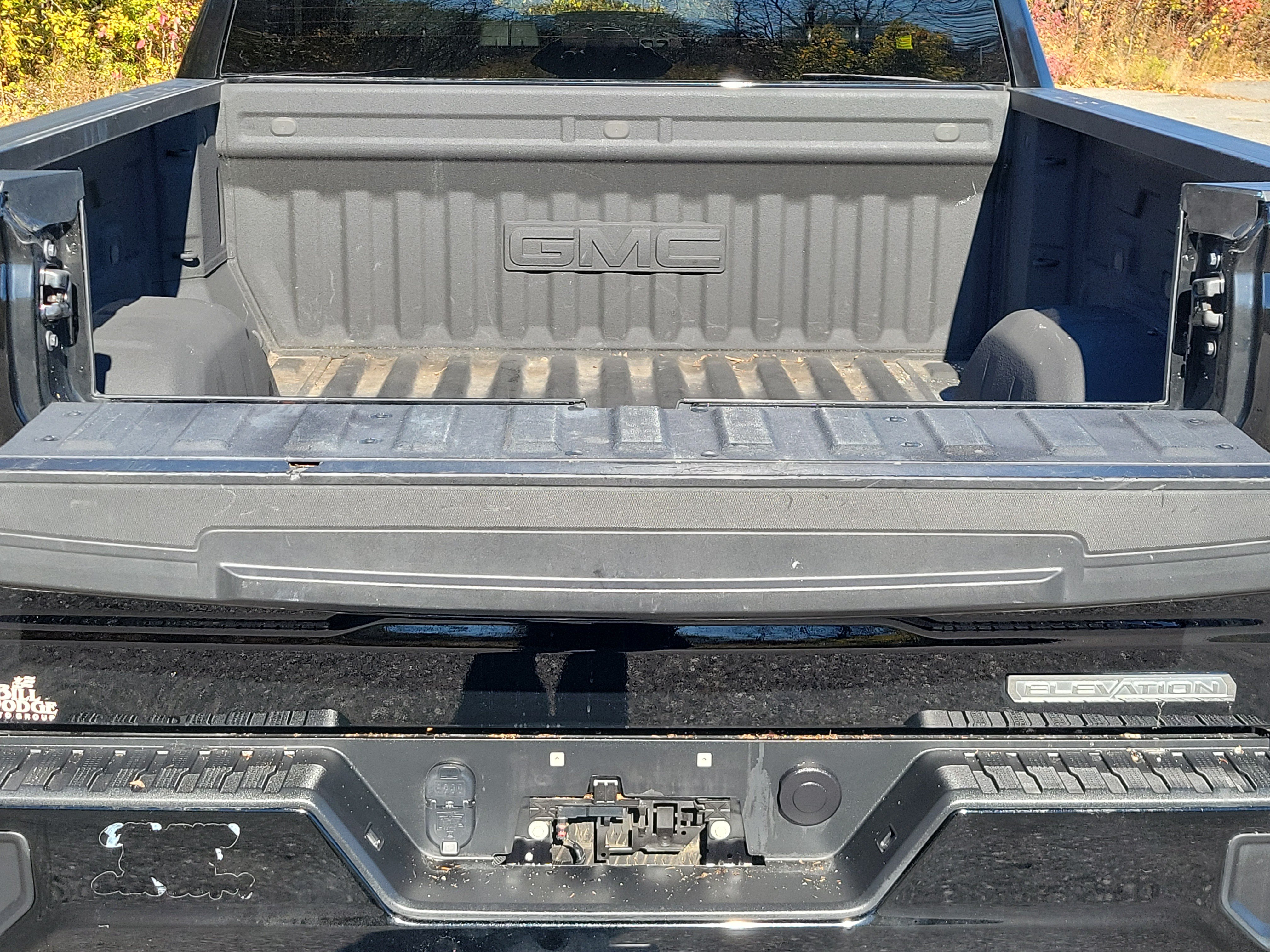 Used 2022 GMC Sierra 1500 Elevation AWD/4WD image 17
