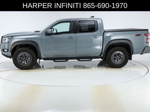 Used 2025 Nissan Frontier PRO-4X image 39