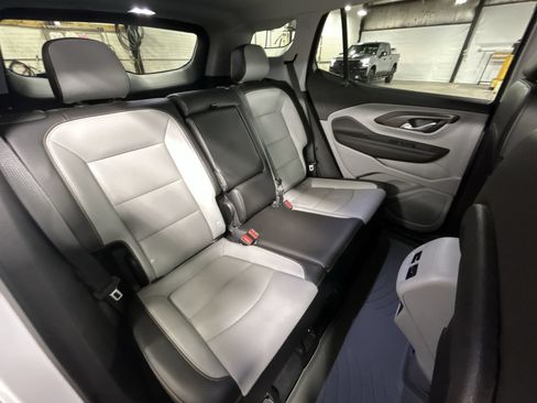 Certified 2021 GMC Terrain SLT w/ Infotainment Package II AWD/4WD image 29