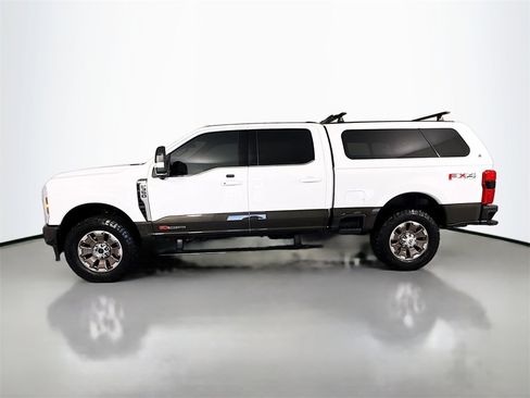 Used 2025 Ford F350 King Ranch image 2