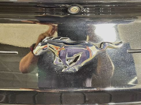 Used 2023 Ford Mustang Coupe RWD image 21