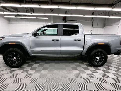 Used 2024 GMC Canyon Elevation w/ Convenience Package AWD/4WD image 14