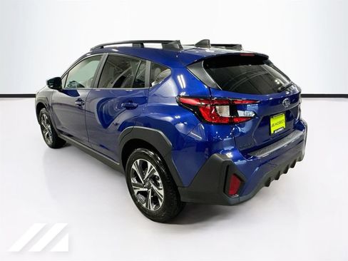 Used 2026 Subaru Crosstrek 2.5i Premium AWD/4WD image 7