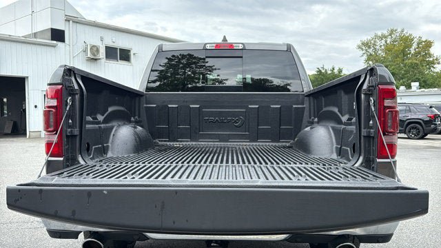 Used 2023 RAM 1500 Laramie AWD/4WD image 29