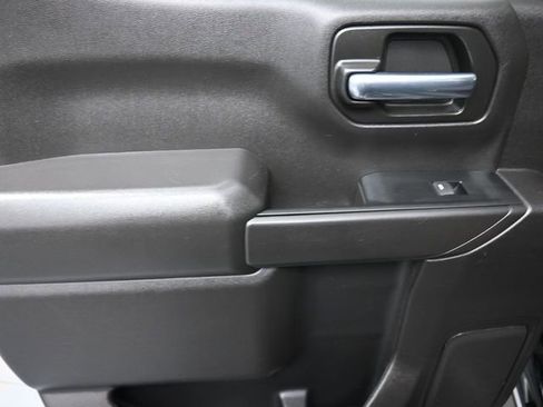 Used 2022 Chevrolet Silverado 1500 Custom Trail Boss image 19