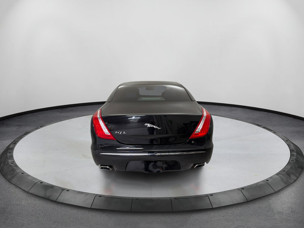 Used 2012 Jaguar XJ L RWD image 7