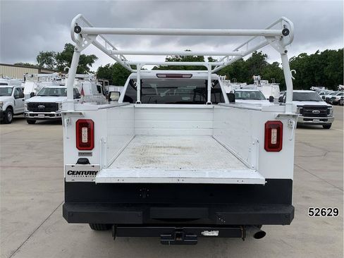 Used 2022 Chevrolet Silverado 2500 W/T w/ WT Convenience Package RWD image 10