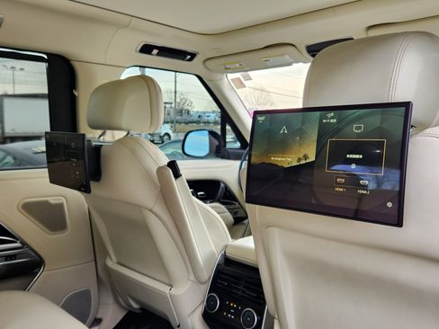 Certified 2023 Land Rover Range Rover Long Wheelbase Autobiography image 16