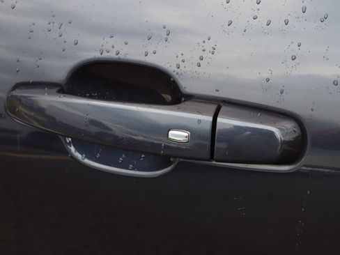 Used 2018 Chevrolet Equinox LT AWD/4WD image 10