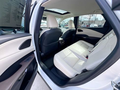 Used 2025 Lexus RX 350 Premium Plus image 33